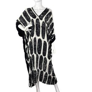 Sylca Long Kaftan Dress Handmade Hand Painted Thailand Rayon Black Ivory OS